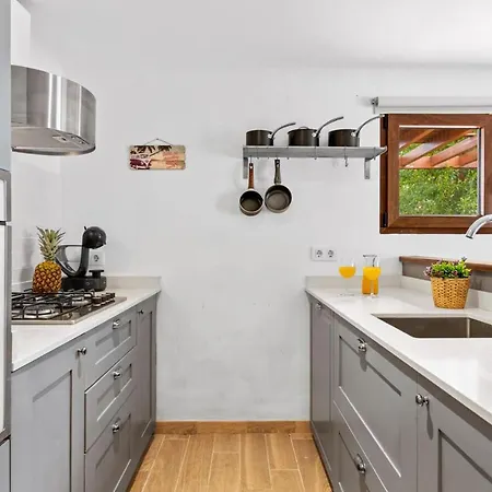 וילה Moai - Plusholidays *