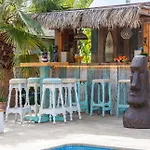 Moai - Plusholidays * Calpe