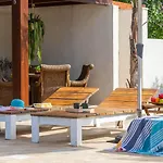 Moai - Plusholidays Calpe